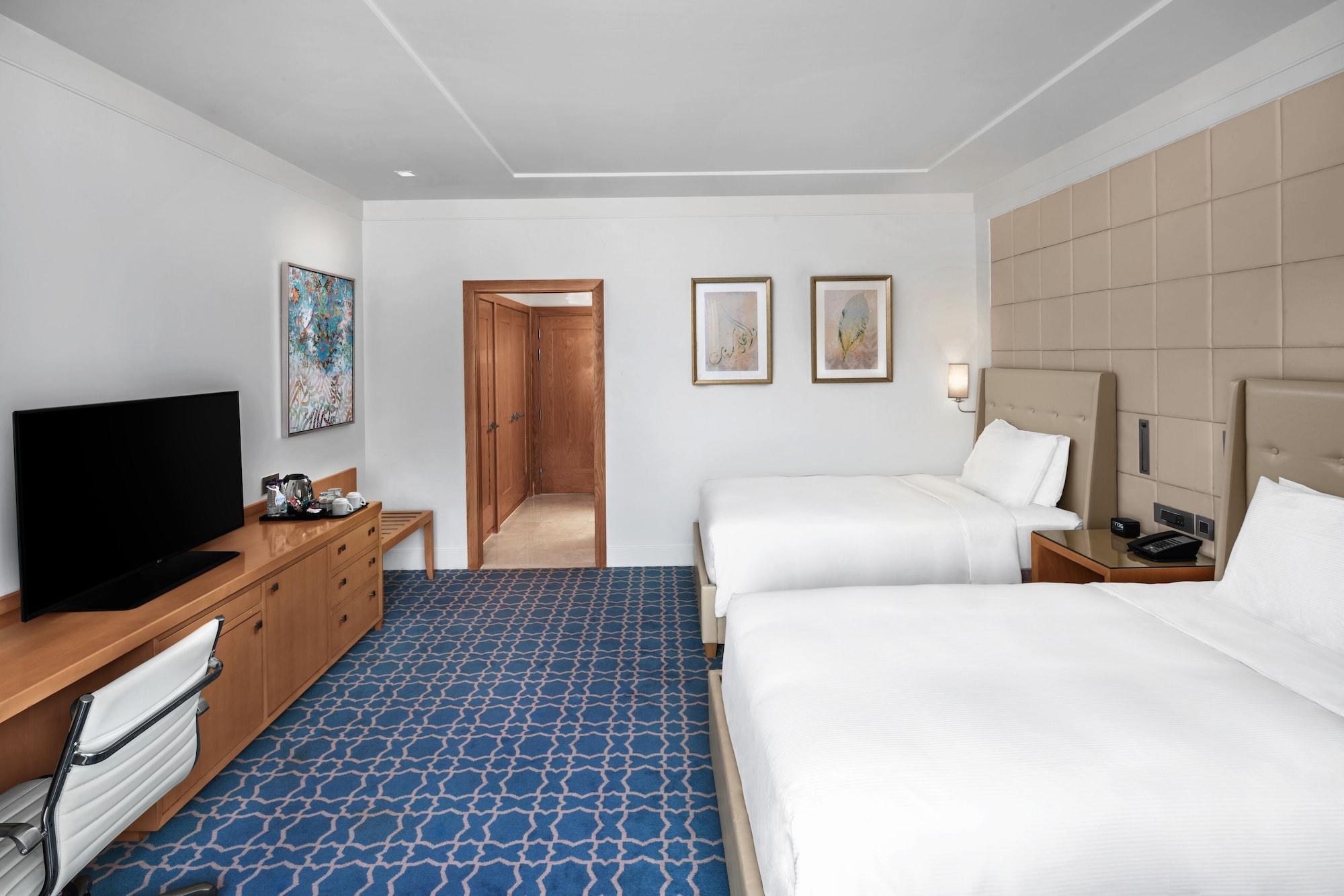 ฮิลตัน มักกะฮ์ คอนเวนชั่น โฮเต็ล Hotel Mecca ภายนอก รูปภาพ A room at the hotel